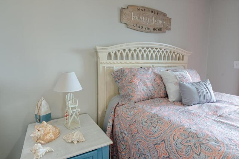 Sandy Dunes Oceanfront Condo - Just Renovated June 2020 Myrtle Beach Bagian luar foto